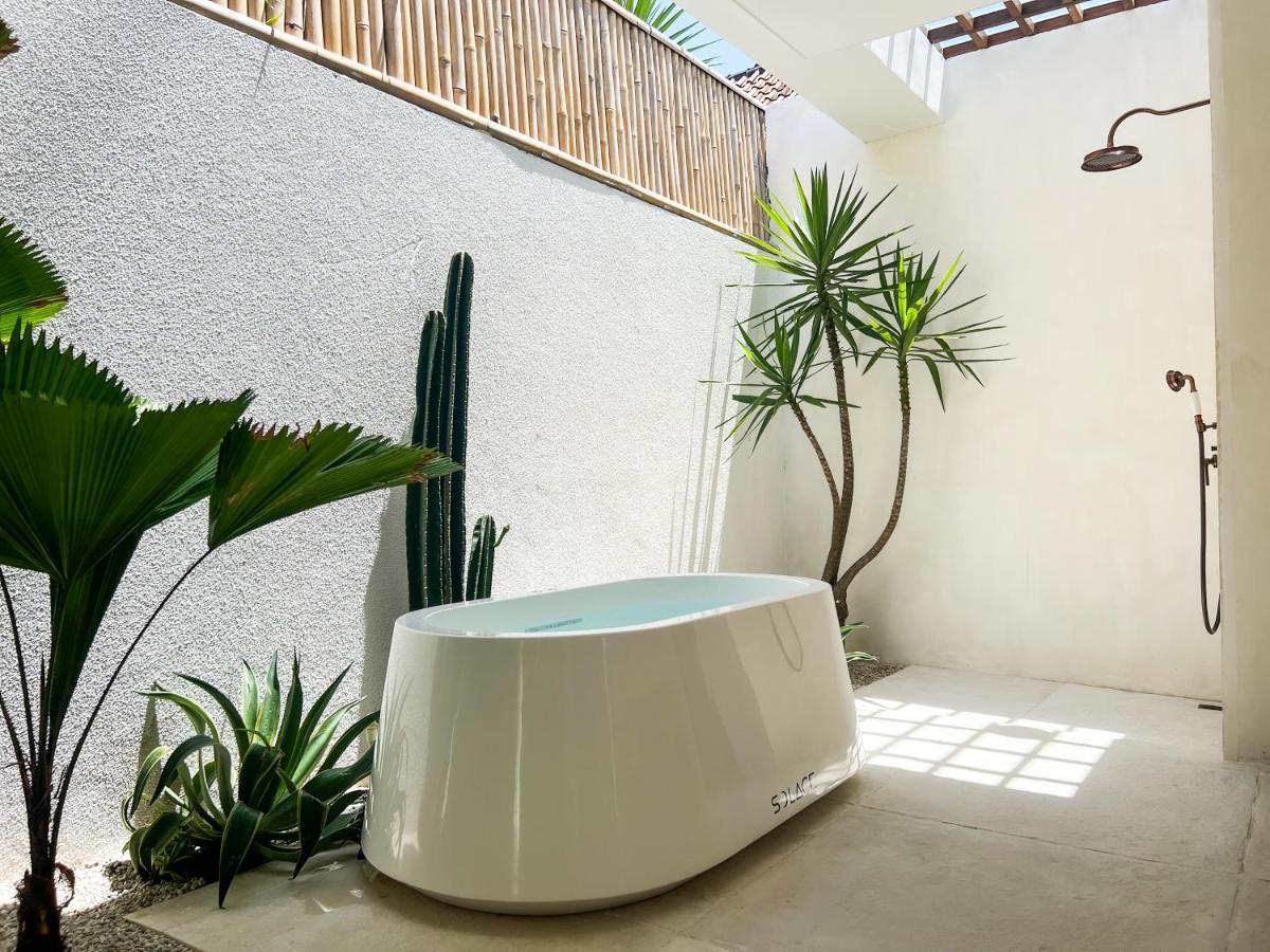Breathe Boutique Suites Uluwatu  Exterior photo